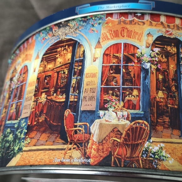 SOLD Jacobsen Bakery EMPTY cookietin featurescharming townscenewithgirls jumping - Picture 11 of 12